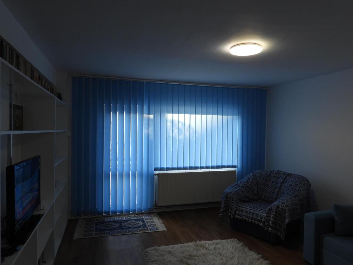 Simoliv Home オトペニ エクステリア 写真
