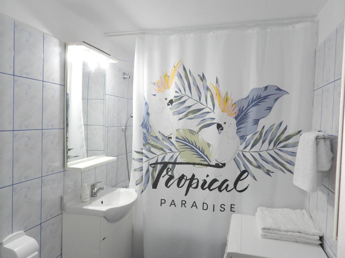 Simoliv Home オトペニ エクステリア 写真