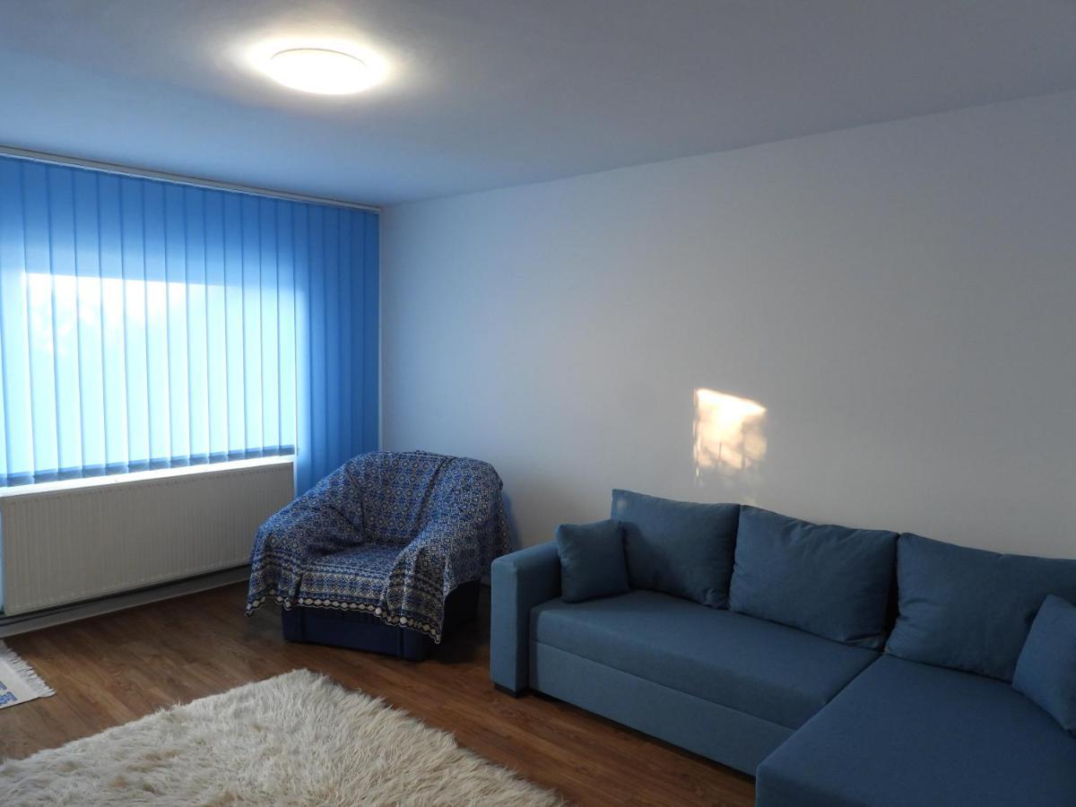 Simoliv Home オトペニ エクステリア 写真